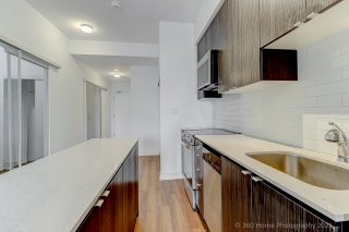 Unit 506-2433 Dufferin St, York, ON M6E 0B4, Canada, ,  