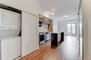 Unit 506-2433 Dufferin St, York, ON M6E 0B4, Canada, ,  