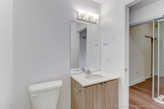 Unit 506-2433 Dufferin St, York, ON M6E 0B4, Canada, ,  