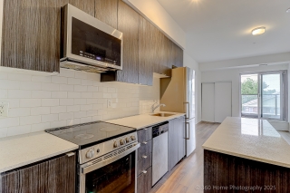 Unit 506-2433 Dufferin St, York, ON M6E 0B4, Canada, ,  