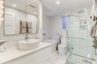 709 Greycedar Crescent, Mississauga, ON L4W 3J4, Canada, ,  