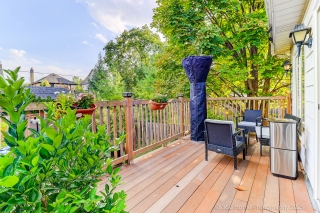 123 Queens Dr, Toronto, ON M9N 2H5, Canada, ,  