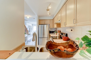 109 Selkirk Dr, Richmond Hill, ON L4B 4T7, Canada, ,  