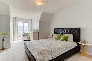 109 Selkirk Dr, Richmond Hill, ON L4B 4T7, Canada, ,  