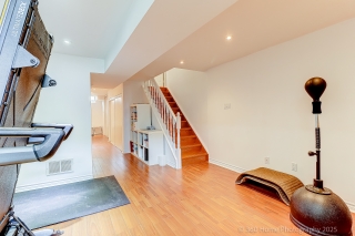 109 Selkirk Dr, Richmond Hill, ON L4B 4T7, Canada, ,  