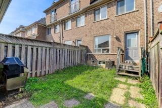 109 Selkirk Dr, Richmond Hill, ON L4B 4T7, Canada, ,  