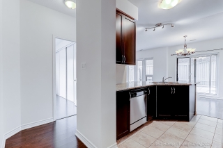 Unit 105-872 Sheppard Ave W, North York, ON M3H 5V5, Canada, ,  