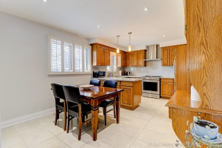 111 Stilecroft Dr, North York, ON M3J 1A8, Canada, ,  