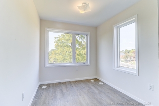 Unit 28-200 Alex Gardner Cir, Aurora, ON L4G 3G5, Canada, ,  