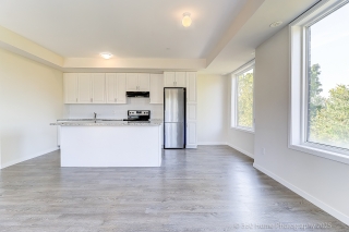 Unit 28-200 Alex Gardner Cir, Aurora, ON L4G 3G5, Canada, ,  