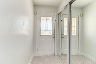 Unit 17-1292 Sherwood Mills Blvd, Mississauga, ON L5V 2G8, Canada, ,  