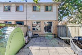 Unit 17-1292 Sherwood Mills Blvd, Mississauga, ON L5V 2G8, Canada, ,  