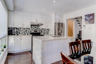 Unit 17-1292 Sherwood Mills Blvd, Mississauga, ON L5V 2G8, Canada, ,  