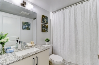 Unit 326-20 Meadowglen Pl, Scarborough, ON M1G 0A9, Canada, ,  