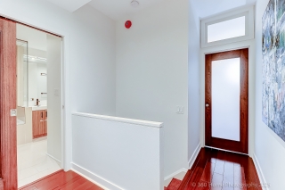 unit 333-500 Richmond St W, Toronto, ON M5V 3N4, Canada, ,  