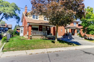 44 Queens Dr, York, ON M9N 2H4, Canada, ,  