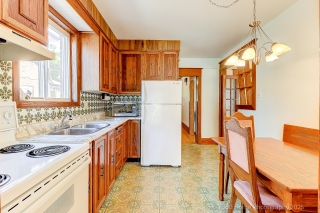 44 Queens Dr, York, ON M9N 2H4, Canada, ,  