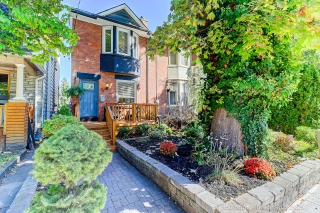 93 Coady Ave, Toronto, ON M4M 2Y9, Canada, ,  