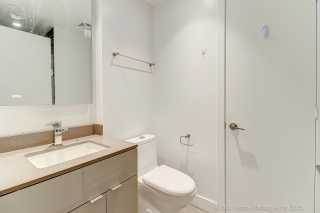 Unit 4105-7 Grenville St, Toronto, ON M4Y 0E9, Canada, ,  