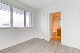 Unit 4105-7 Grenville St, Toronto, ON M4Y 0E9, Canada, ,  