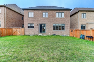 30 Albert Spencer Ave, Caledon East, ON L7C 4G4, Canada, ,  