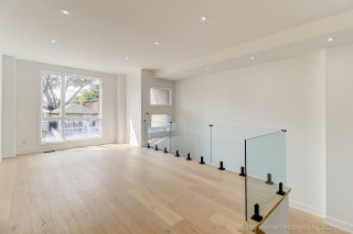 29B Chryessa Ave, York, ON M6N 4T4, Canada, ,  