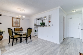 Unit 1709-60 Pavane Linkway, North York, ON M3C 1A2, Canada, ,  