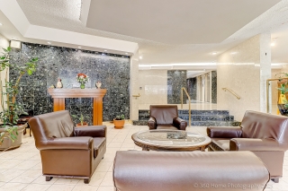 Unit 1709-60 Pavane Linkway, North York, ON M3C 1A2, Canada, ,  