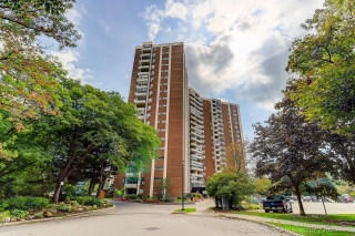 Unit 1709-60 Pavane Linkway, North York, ON M3C 1A2, Canada, ,  