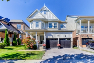 18 Northglen Blvd, Bowmanville, ON L1C 3K2, Canada, ,  