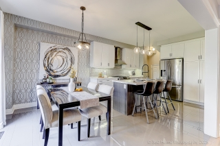 18 Northglen Blvd, Bowmanville, ON L1C 3K2, Canada, ,  