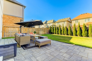 18 Northglen Blvd, Bowmanville, ON L1C 3K2, Canada, ,  