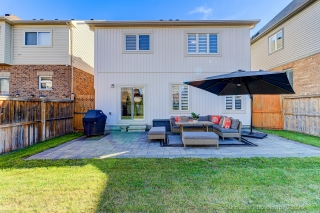 18 Northglen Blvd, Bowmanville, ON L1C 3K2, Canada, ,  