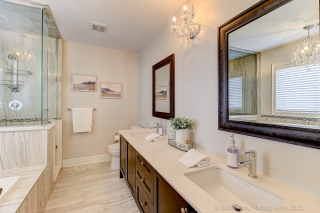 18 Northglen Blvd, Bowmanville, ON L1C 3K2, Canada, ,  