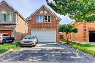 25 Trailridge Dr, Brampton, ON L6X 4M6, Canada, ,  