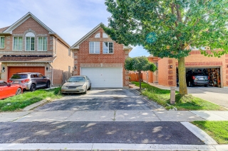 25 Trailridge Dr, Brampton, ON L6X 4M6, Canada, ,  