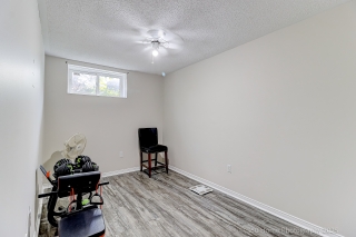 25 Trailridge Dr, Brampton, ON L6X 4M6, Canada, ,  