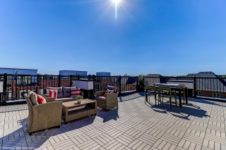 16 Bancroft Ln, Richmond Hill, ON L4E 3M2, Canada, ,  