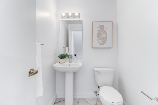 16 Bancroft Ln, Richmond Hill, ON L4E 3M2, Canada, ,  