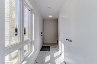 16 Bancroft Ln, Richmond Hill, ON L4E 3M2, Canada, ,  