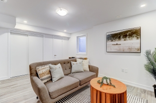 77 Jefferson Side Rd, Richmond Hill, ON L4E 1M1, Canada, ,  