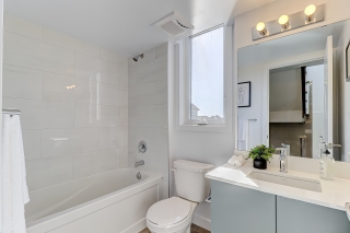 77 Jefferson Side Rd, Richmond Hill, ON L4E 1M1, Canada, ,  