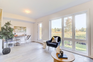 31 Bancroft Ln, Richmond Hill, ON L4E 3M2, Canada, ,  