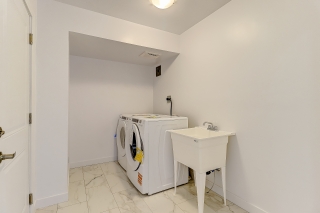 31 Bancroft Ln, Richmond Hill, ON L4E 3M2, Canada, ,  