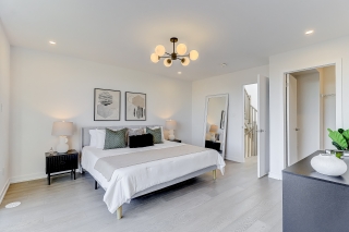 31 Bancroft Ln, Richmond Hill, ON L4E 3M2, Canada, ,  