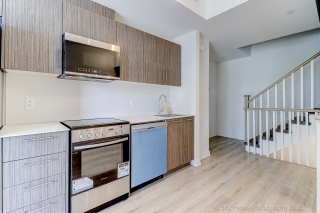 Unit 12-851 Sheppard Ave W, North York, ON M3H 0G2, Canada, ,  