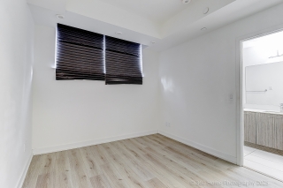 Unit 12-851 Sheppard Ave W, North York, ON M3H 0G2, Canada, ,  