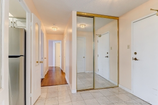 Unit 1603-7 Townsgate Dr, Vaughan, ON L4J 7Z9, Canada, ,  