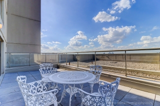 Unit 1603-7 Townsgate Dr, Vaughan, ON L4J 7Z9, Canada, ,  