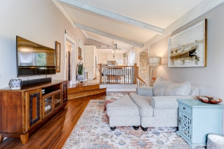 2263 25th Side Rd, Innisfil Beach, ON L9S 2C5, Canada, ,  